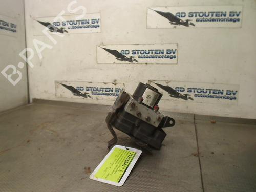 Used ABS pump SUZUKI SWIFT III (MZ, EZ) 1.3 (RS413, ZC11S) (92 hp) 30126517