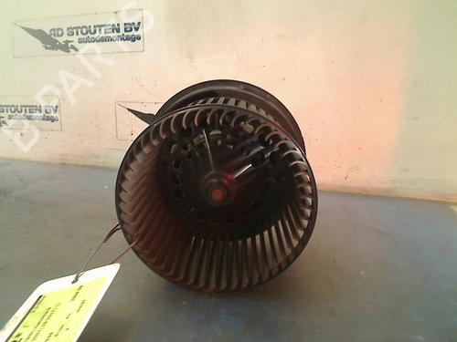 Used Heater blower motor PEUGEOT 207 (WA_, WC_) 1.4 16V (95 hp) 13212245