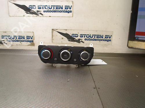 Comando chauffage RENAULT CLIO IV (BH_) 1.2 16V (73 hp) 29851317