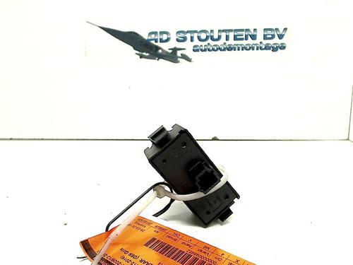 Warning switch RENAULT MEGANE III Grandtour (KZ0/1) 1.5 dCi (KZ09, KZ0D, KZ1G, KZ29, KZ14, KZ1W, KZ10, KZ1F,... | BP13123837I22 