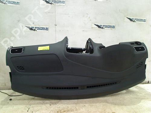 Used Dashboard Dashboard VW POLO V (6R1, 6C1) 1.2 TDI (75 hp) 33421847 33421847