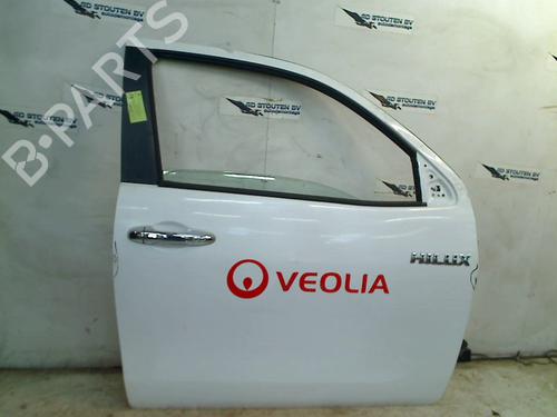 Used Right front door TOYOTA HILUX VIII Pickup (_N1_) 2.4 D 4WD (GUN125_, GUN125R) (150 hp) 27475257