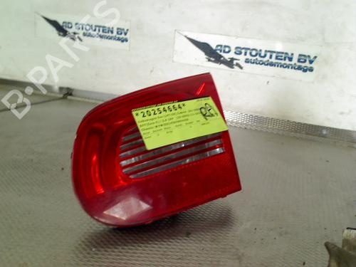 Used Right taillight Right taillight 31040029 31040029