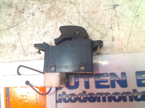 Switch HYUNDAI SANTA FÉ I (SM) 2.0 CRDi 4x4 | BP11308803I30 