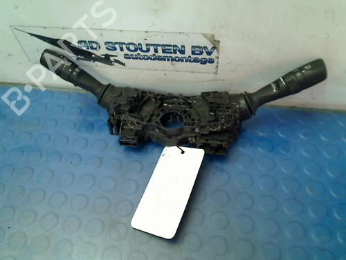 Used Steering column stalk TOYOTA AURIS Estate (_E18_) 1.8 Hybrid (ZWE186_, ZWE186R, ZWE186H) (136 hp) 11260923