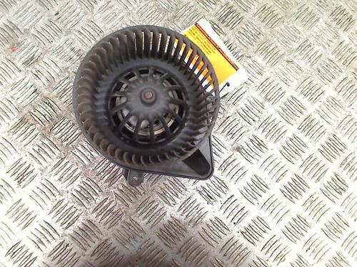 Used Heater blower motor OPEL VIVARO A Van (X83) 2.0 CDTI (F7) (114 hp) 11310802
