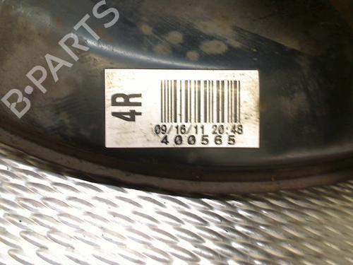 Right front steering knuckle TOYOTA YARIS (_P13_) 1.0 (KSP130_, KSP130) | BP23950665M26 