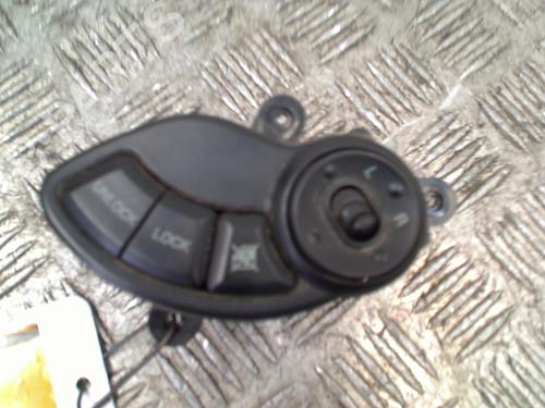 Mirror switch HYUNDAI SANTA FÉ I (SM) 2.0 CRDi 4x4 | BP11308768I25 