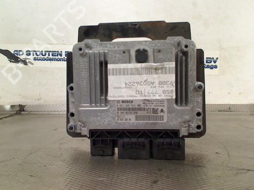 Used Engine control unit (ECU) PEUGEOT 5008 (0U_, 0E_) 1.6 16V (120 hp) 30439472