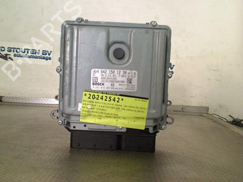 Used Engine control unit (ECU) MERCEDES-BENZ CLS (C219) CLS 350 CDI (219.322) (224 hp) 30339951