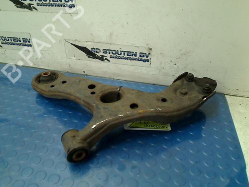 Right front suspension arm TOYOTA AURIS (_E15_) 1.8 Hybrid (ZWE150_, ZWE150R) | BP11264071M13 