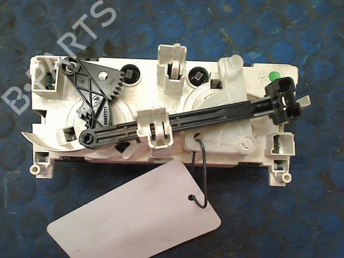 Climate control PEUGEOT 308 I (4A_, 4C_) 1.6 HDi | BP11263537I5
