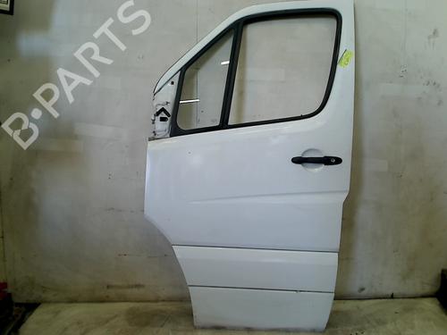 Used Left front door Left front door MERCEDES-BENZ SPRINTER 3,5-t Van (B906) 311 CDI (906.631, 906.633, 906.635, 906.637) (114 hp) 36405846 36405846