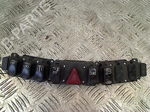 Used Warning switch MERCEDES-BENZ S-CLASS (W220, V220) S 320 (220.065, 220.165) (224 hp) 13124973