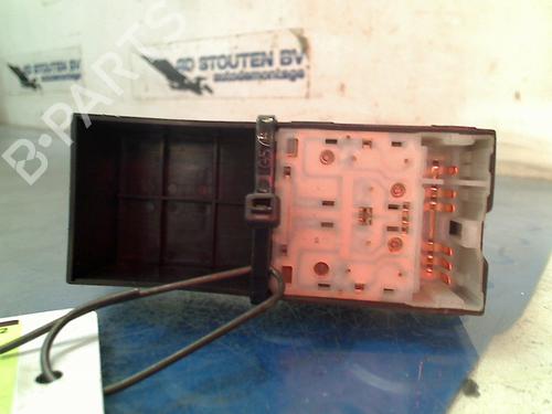Left front window switch NISSAN MICRA III (K12) 1.2 16V | BP12569876I27 