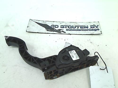 Used Pedal FORD FOCUS III Turnier 1.6 TDCi (95 hp) 13125357