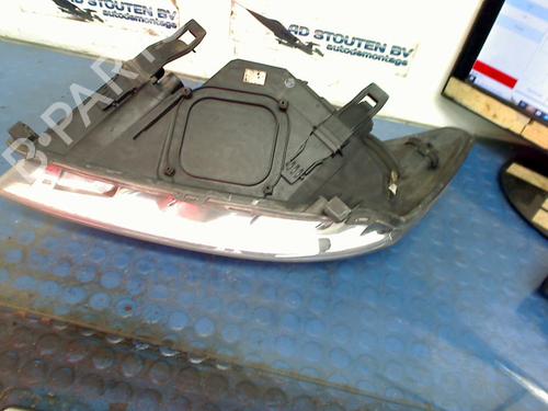 Right headlight FORD FOCUS II (DA_, HCP, DP) 1.6 TDCi | BP17824412C29 