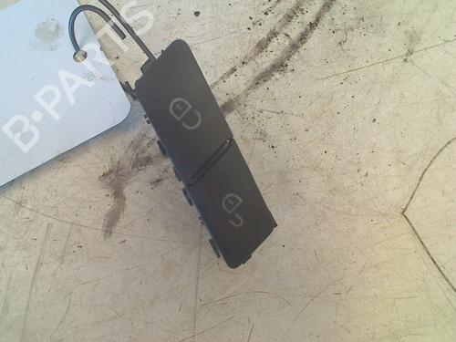 Used Switch MERCEDES-BENZ C-CLASS (W204) C 220 CDI (204.002) (170 hp) 11319119