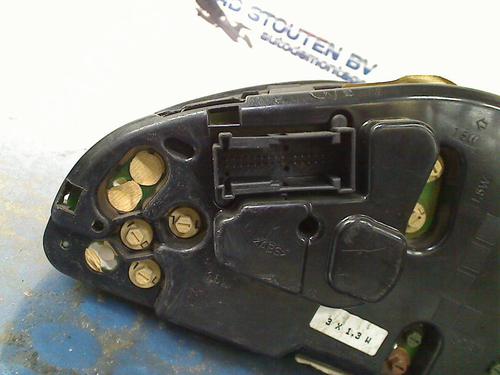 Display monitor MERCEDES-BENZ CLK (C208) CLK 320 (208.365) | BP16363979C48 