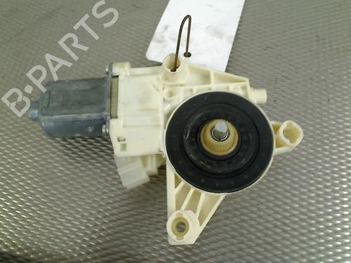 Vindusheismotor venstre foran Vindusheismotor venstre foran MERCEDES-BENZ VITO Van (W447) 119 CDI (447.601, 447.603, 447.605) (190 hp) 37025623 37025623