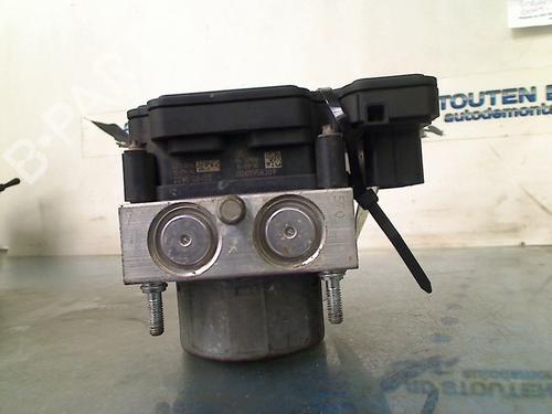 ABS Bremseaggregat TOYOTA AYGO (_B4_) 1.0 (KGB40) (69 hp) 17826902