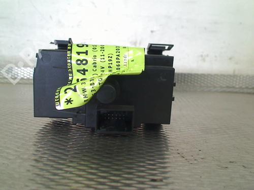 Headlight switch BMW 3 Convertible (E93) 330 i | BP38470717I24 - Image 4