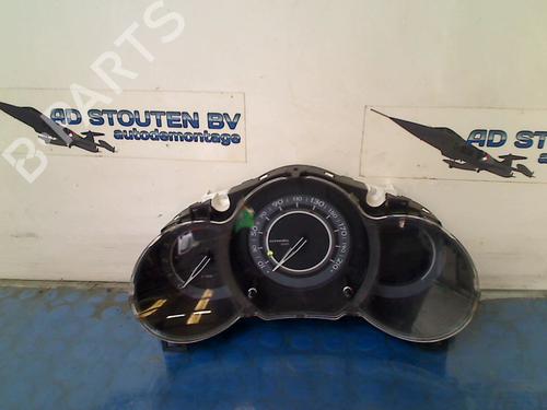 Used Display monitor CITROËN C3 II (SC_) 1.6 HDi (92 hp) 18874095