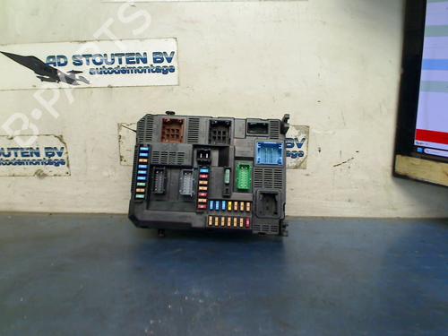 Used Fuse box PEUGEOT 208 I (CA_, CC_) 1.2 PureTech 82 (82 hp) 27380726