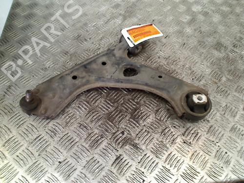 Used Left front suspension arm FIAT GRANDE PUNTO (199_) 1.4 (199AXB11, 199AXB1A, 199BXB1A, 199AXL1A) (77 hp) 11306161