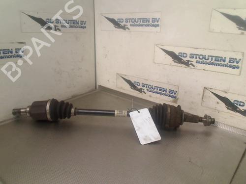 Antriebswelle links vorne für SUZUKI SPLASH (EX) 1.0 (A5B310) (65 hp) 31297785