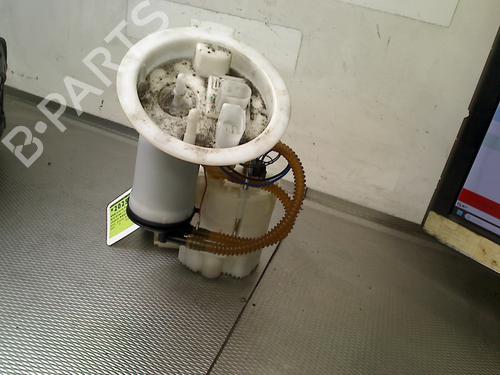 Used Fuel pump BMW 3 Touring (F31) 316 i (136 hp) 32982397