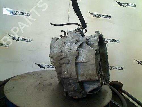 Used Gearbox VOLVO V70 III (135) D3 / D4 (163 hp) 29273614