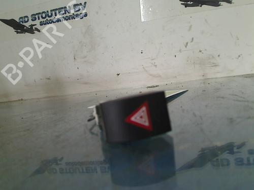 Used Warning switch SKODA OCTAVIA II Combi (1Z5) 1.2 TSI (105 hp) 13637882