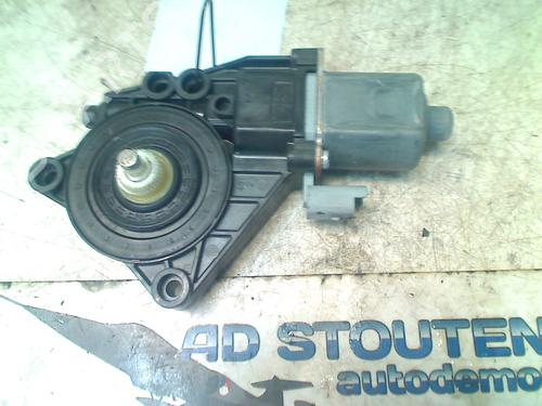Left rear window motor HYUNDAI ix20 (JC) 1.4 | BP11318893E23 