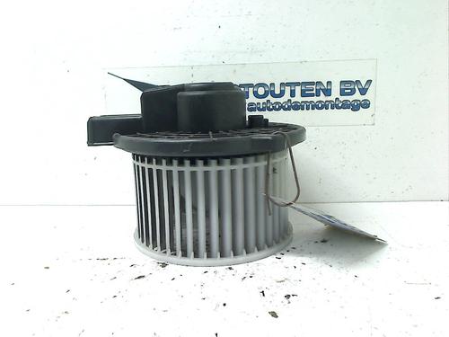 Used Heater blower motor MAZDA 2 (DE_, DH_) 1.3 (DE3FS) (86 hp) 11296964