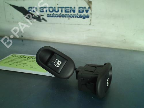 Used Switch PEUGEOT 1007 (KM_) 1.4 (75 hp) 13057155