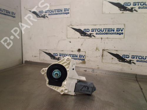 Right front window motor AUDI Q5 (8RB) 2.0 TFSI quattro | BP30480337E20