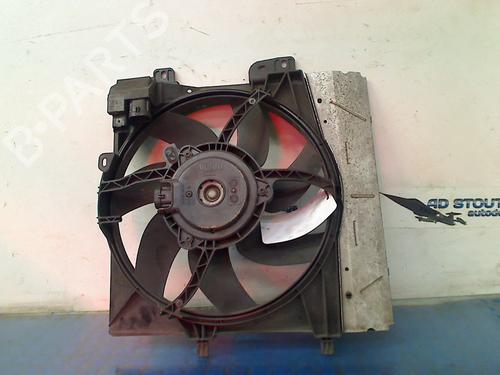 Used Fan CITROËN C4 CACTUS 1.2 VTi 82 (82 hp) 31014561