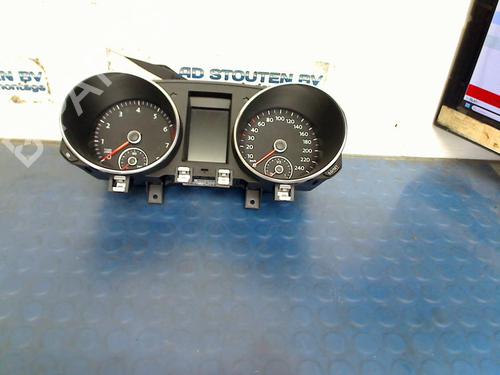 Used Instrument cluster Instrument cluster 21171587 21171587