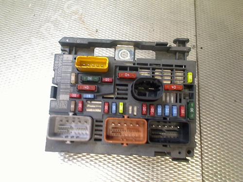 Fuse box PEUGEOT 3008 I MPV (0U_) 2.0 HDi 150 / BlueHDi 150 | BP30747780E1