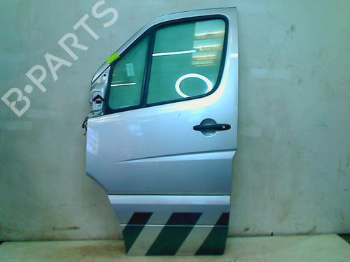 Used Left front door Left front door MERCEDES-BENZ SPRINTER 5-t Platform/Chassis (B906) 518 CDI (906.153, 906.155, 906.253, 906.255) (184 hp) 36405841 36405841
