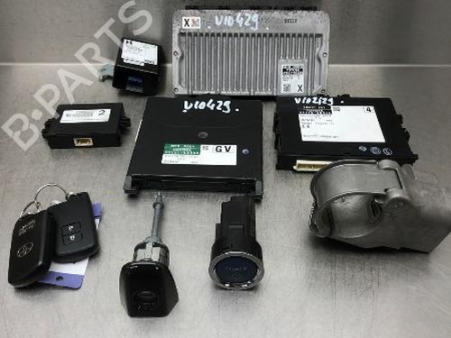 Used Switch Switch TOYOTA YARIS (_P13_) 1.5 Hybrid (NHP130_, NHP130) (101 hp) 36233963 36233963