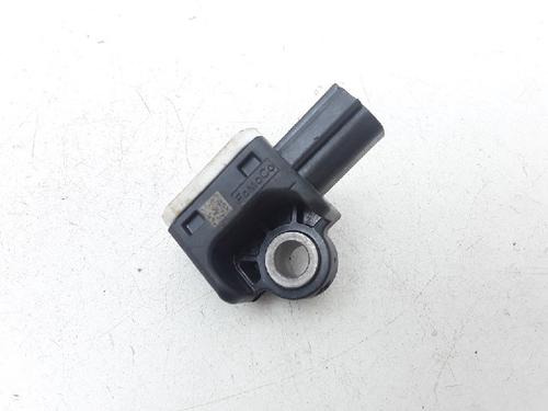 electronic-sensor-mazda-3-bl-16-mzr-bl14-bbm457kc0-2008-2009-2010-2011-2012-2013-2014-10838660 main image
