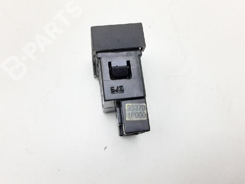 Used Switch Switch KIA VENGA (YN) 1.4 CVVT (90 hp) 10840924 10840924