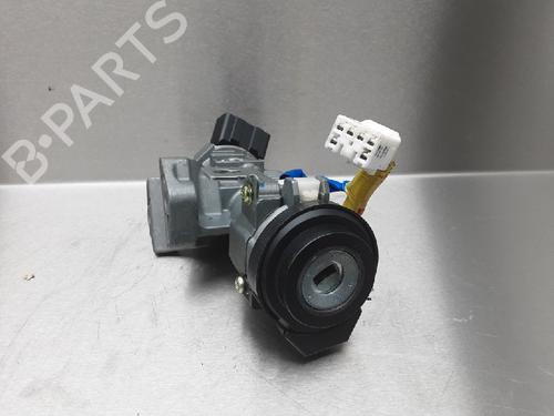 Switch KIA CEE'D Sportswagon (JD) 1.6 GDI | BP10842411I30 