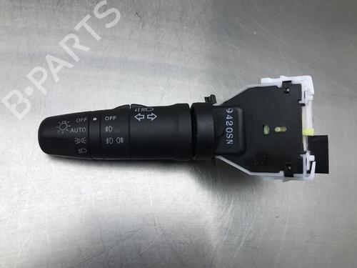Used Headlight switch NISSAN NOTE (E11, NE11) 1.4 (88 hp) 13382414