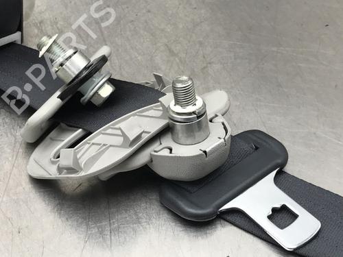 Rear center seatbelt DAIHATSU SIRION (M3_) 1.3 (M301) | BP14933607I27 