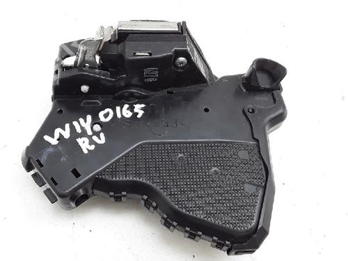 Front right lock TOYOTA COROLLA (_E12_) 1.6 VVT-i (ZZE121_, ZZE121R) | BP13171163C97 