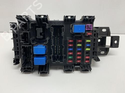 Used Fuse box NISSAN PIXO (UA0) 1.0 (68 hp) 10841577