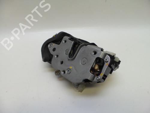 Front left lock CHEVROLET AVEO Hatchback (T300) 1.3 D 13577983